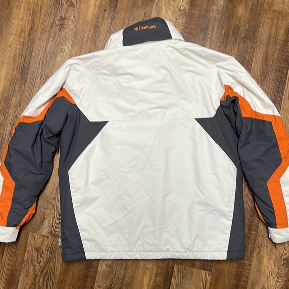 Mens Columbia coat. Size L - Picture 5 of 5